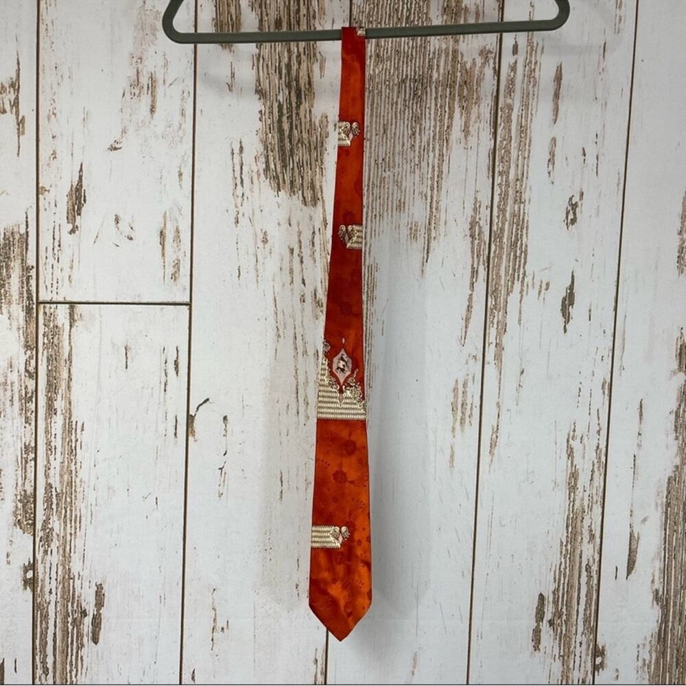 Vintage Pilgrim Tie, 3”x55”. In good vintage condition!